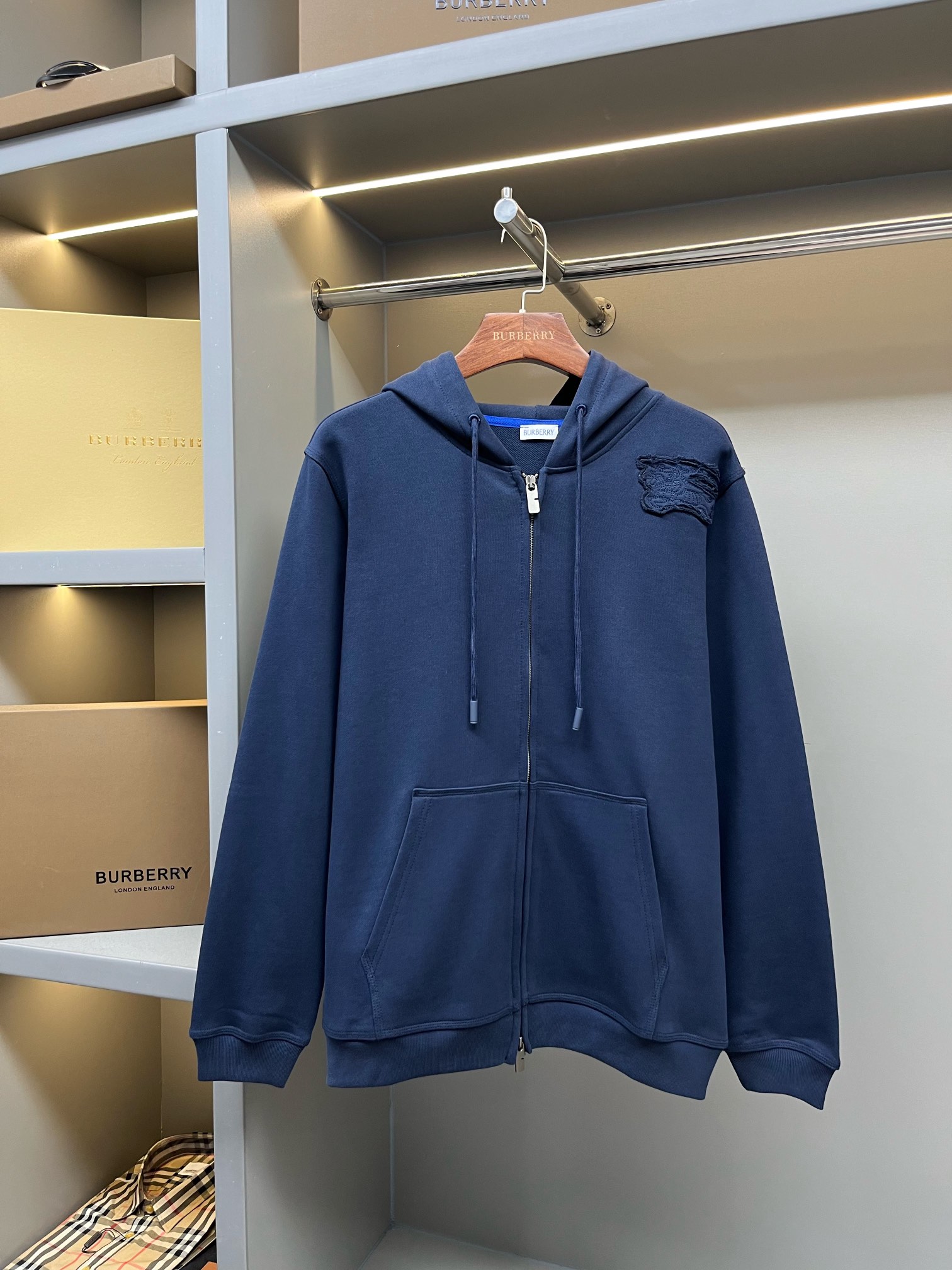 29_Burberry Tracksuit