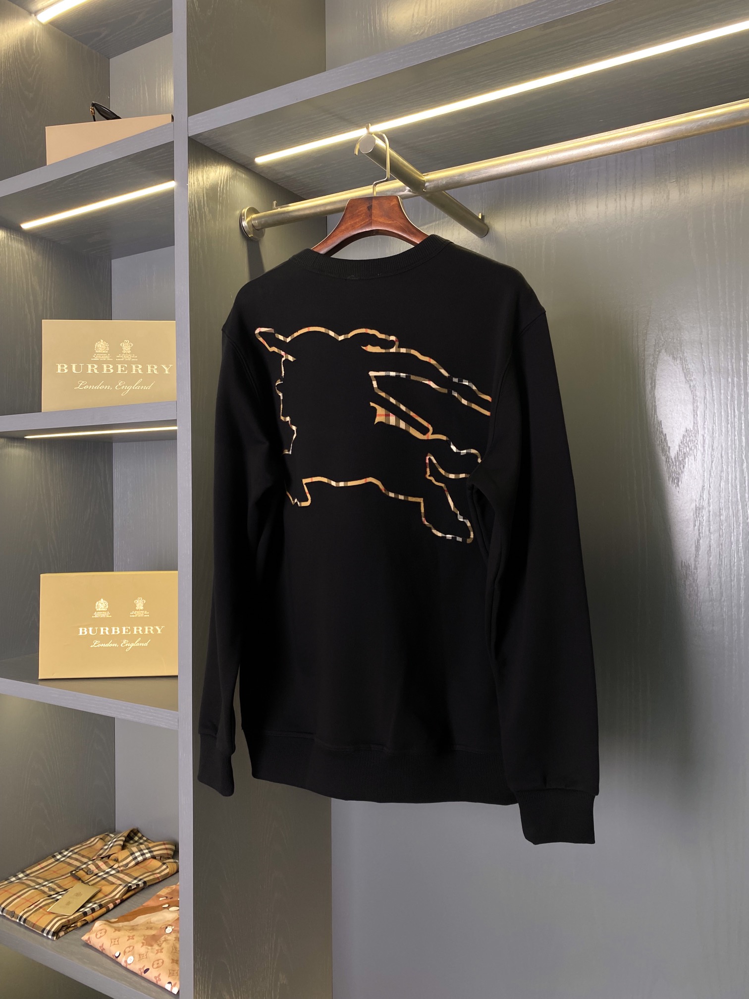 99_Burberry Crewneck