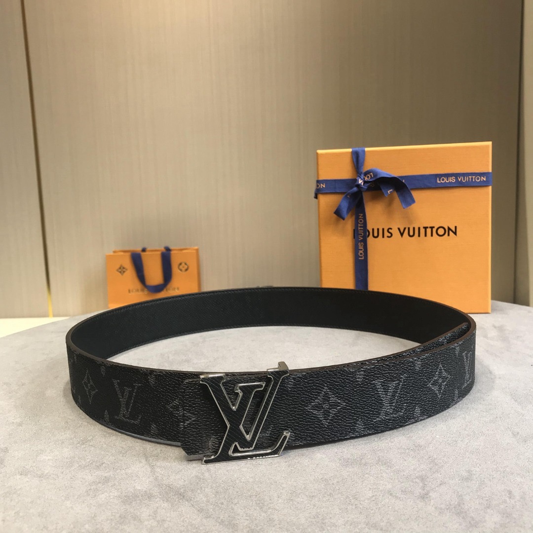 33_Louis Vuitton Belt