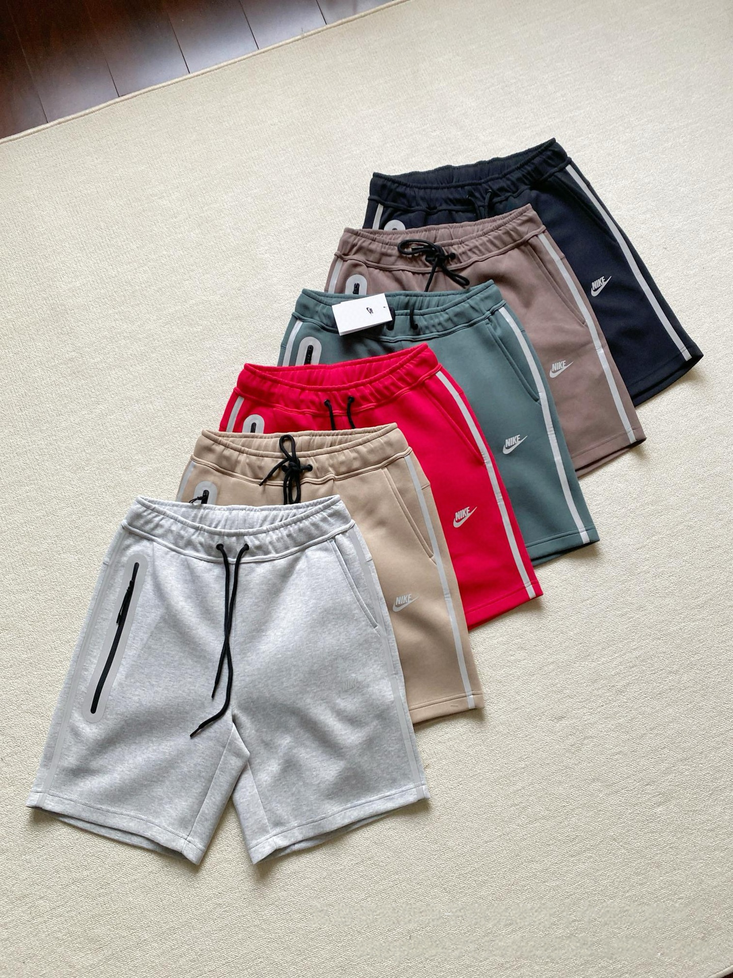 34_Nike shorts