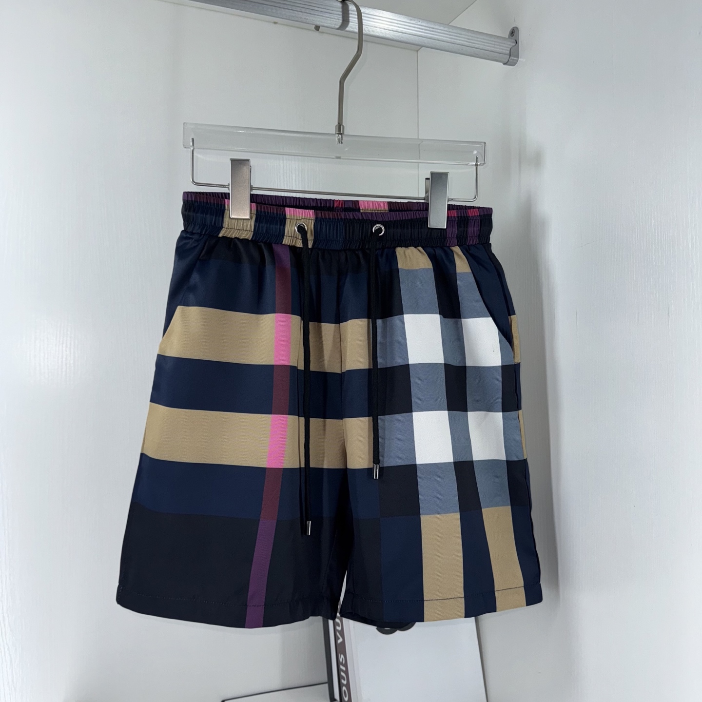 18_Burberry Shorts