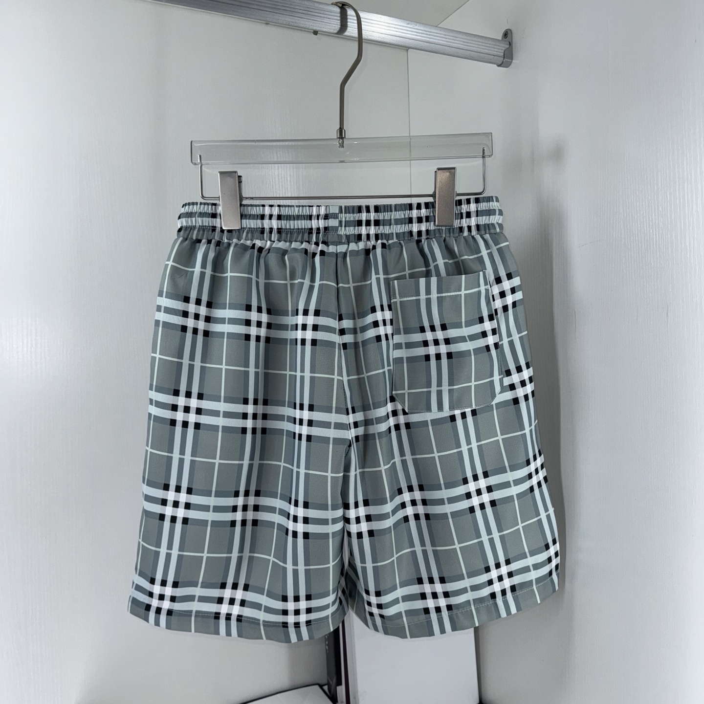 4_Burberry Shorts