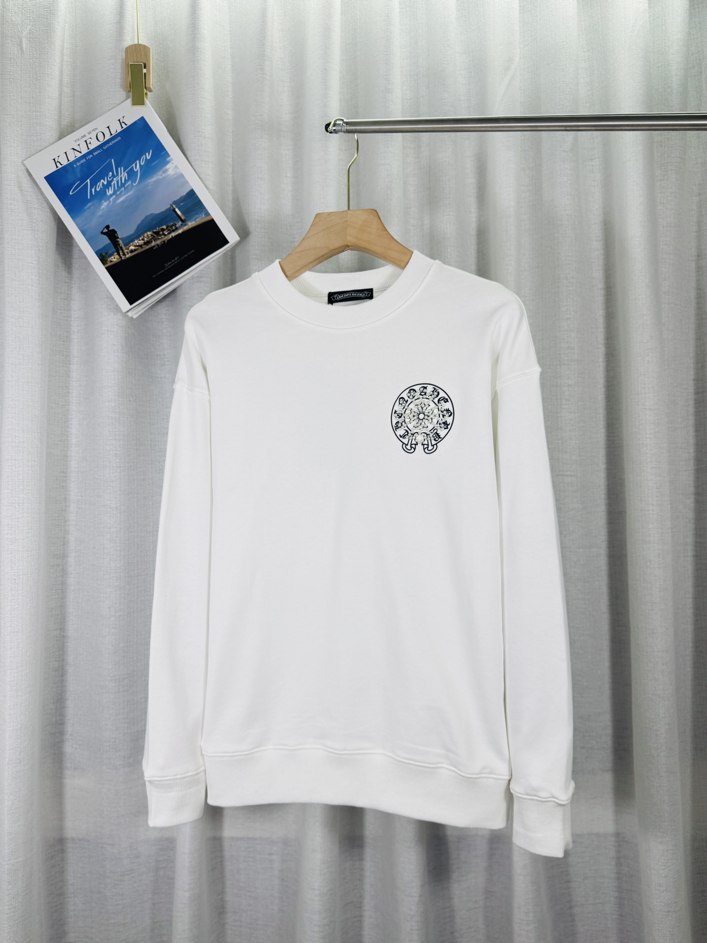 22_Chrome Heart Crewneck