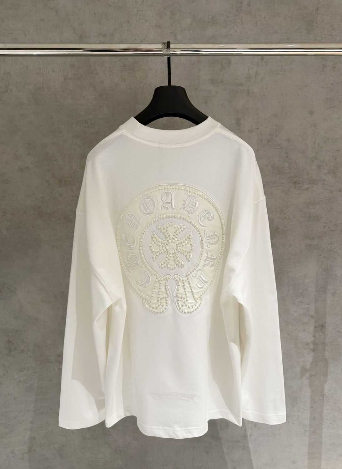 22_Chrome Heart Crewneck